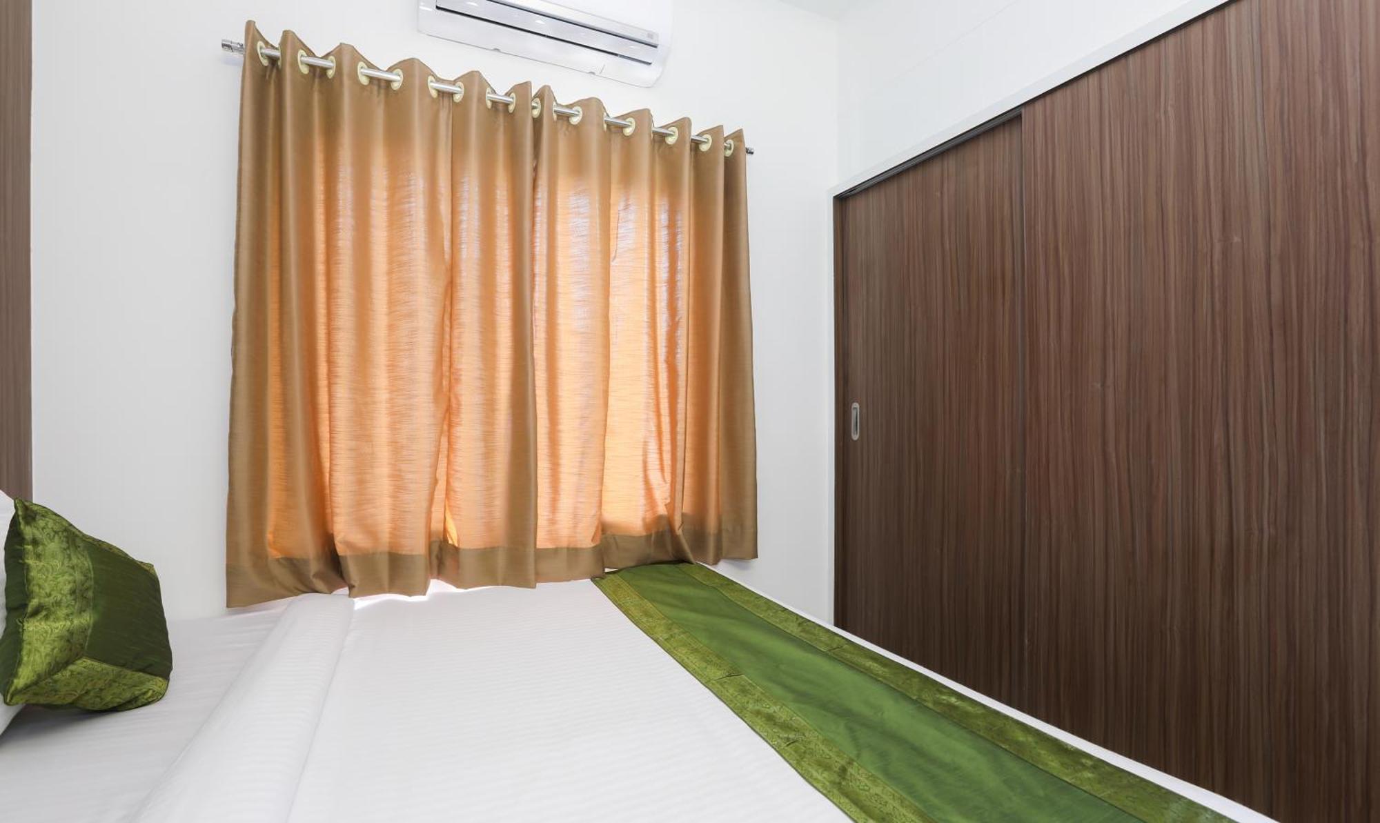 Treebo Sapphire Studio Nashik Dış mekan fotoğraf