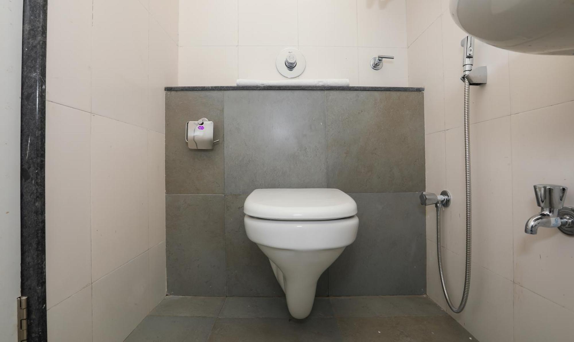Treebo Sapphire Studio Nashik Dış mekan fotoğraf