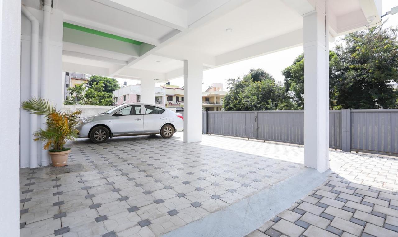 Treebo Sapphire Studio Nashik Dış mekan fotoğraf