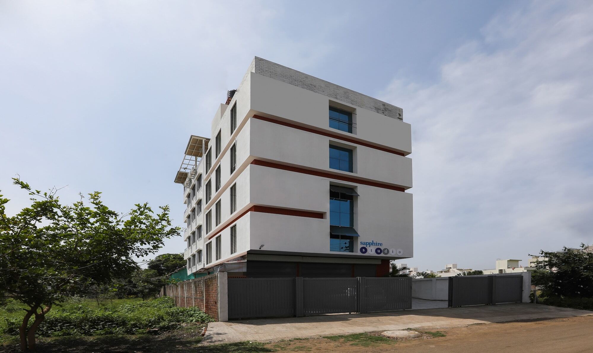 Treebo Sapphire Studio Nashik Dış mekan fotoğraf